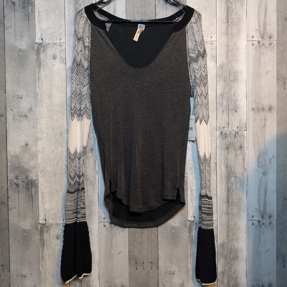 NWT Free People Black and Gray Bell-Sleeve Thermal Sweater - Picture 2 of 7